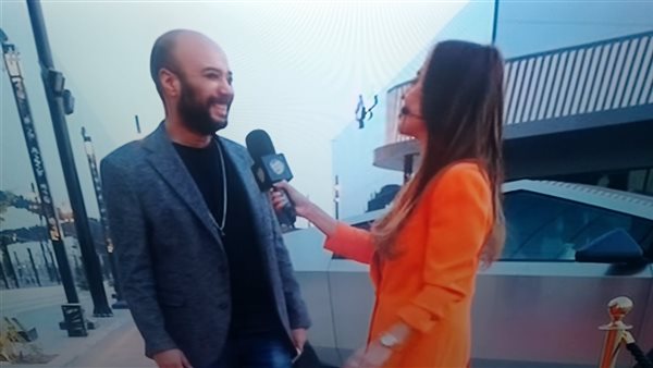 حاتم صلاح في برنامج