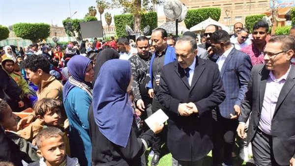 محافظ اسيوط