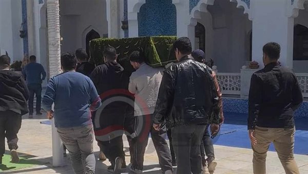 جنازة زوجة نضال الشافعي