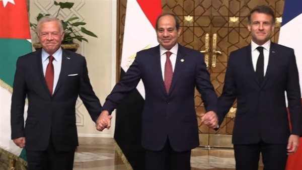 ماكرون - السيسي -