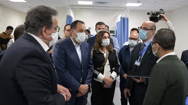 رئيس الوزراء ووزير