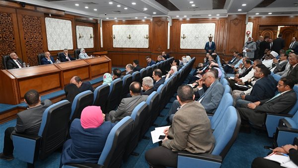 جانب من اللقاءات