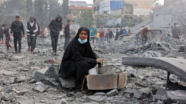 غزة تحت قذف الطيران