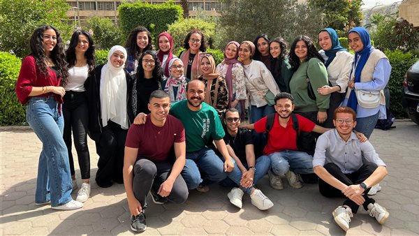 طلاب جامعة القاهرة