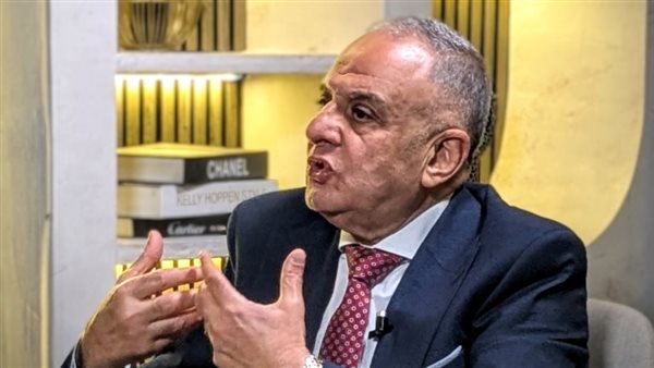 طارق خضر أستاذ النظم