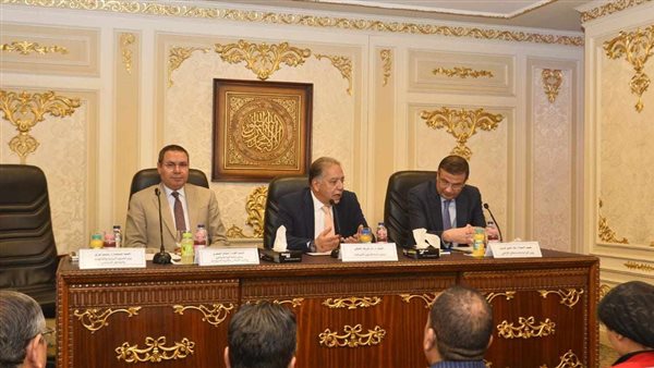 لجنة الإفريقية بالنواب