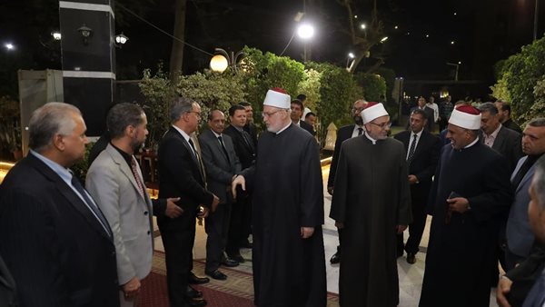 جانب من العزاء 