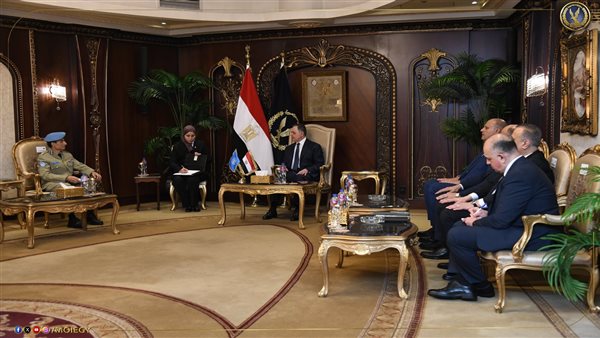 صورة من اللقاء