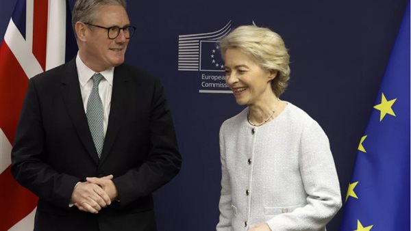 بريطانيا تعرض تمديد