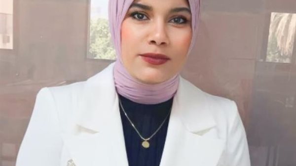 الدكتورة منار غانم