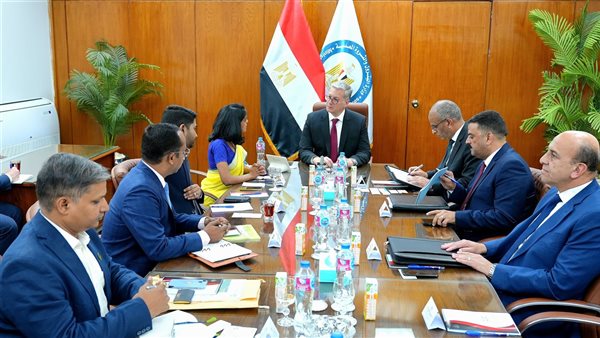 وزير البترول 