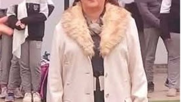 مديرة المدرسة