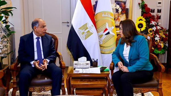 التنمية المحلية تتابع