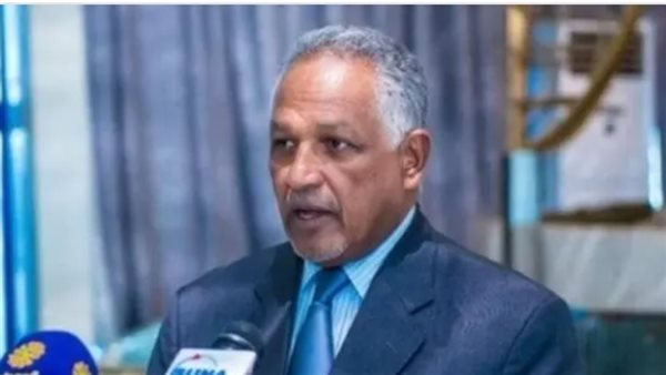 السفير دفع الله الحاج