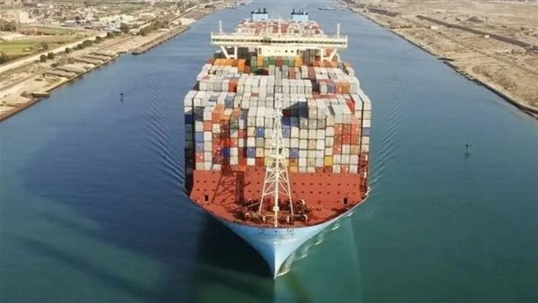 قناة السويس 