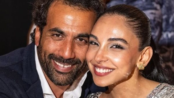 سلمى أبو ضيف وزوجها