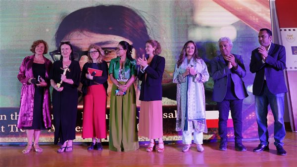 داليا البحيري في