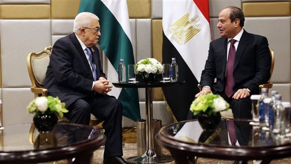 على هامش احتفالات