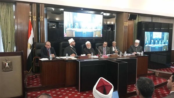 لجنة الشئون الدينية