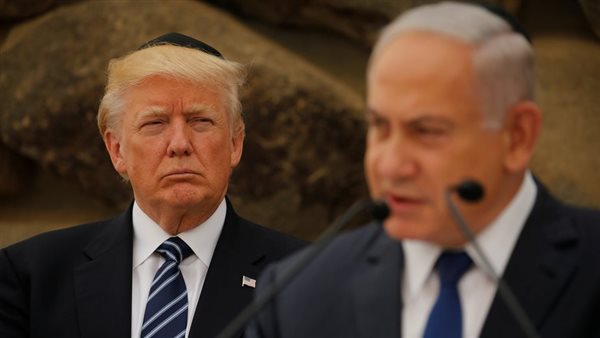 الرئيس الأمريكي دونالد