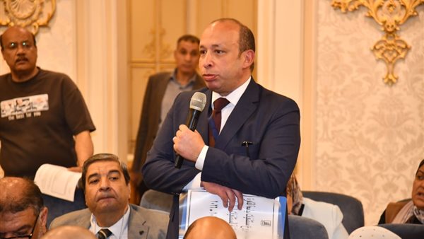 عميد طب القصر العيني