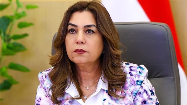 الدكتورة منال عوض