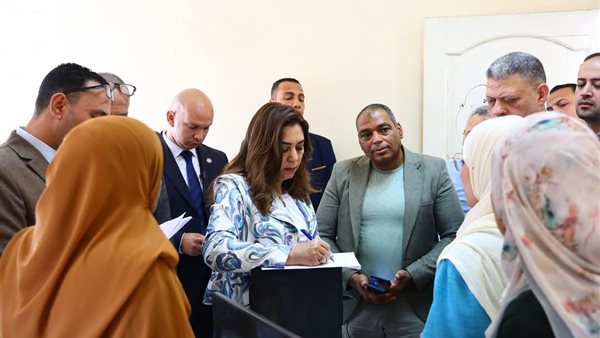 جولة مفاجئة لوزيرة