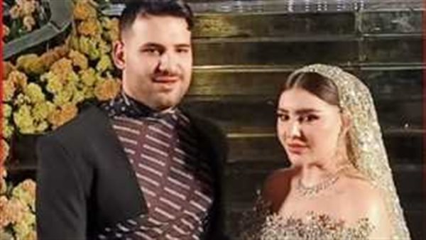 مسلم وزوجتة