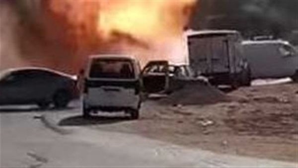 انفجار خط غاز طريق