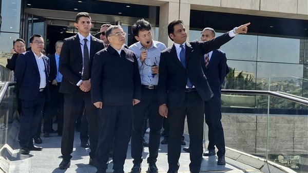 جانب من الزيارة