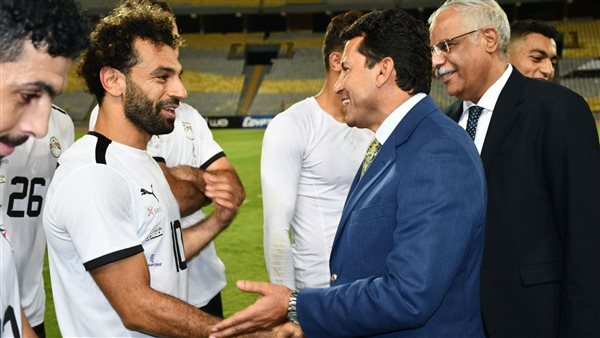 محمد صلاح ووزير الرياضة