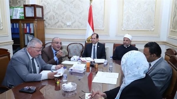 لجنة الشئون الدينية