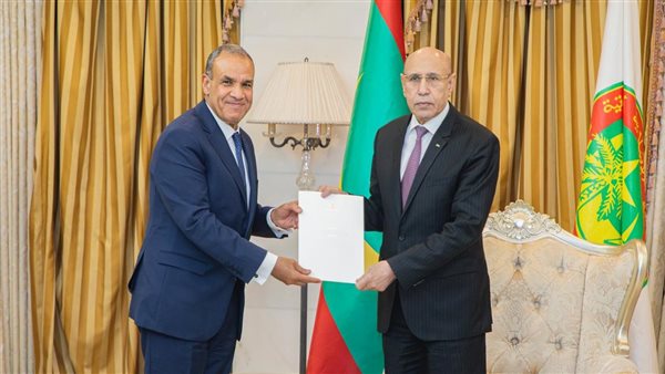 وزير الخارجية - رئيس