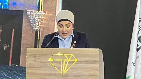 النائبة هالة ابو