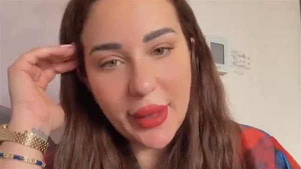 أسما شريف منير