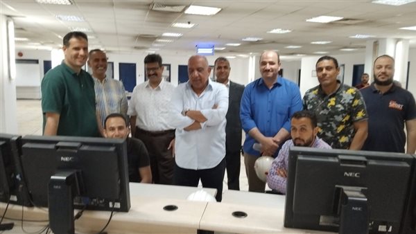 وزير الكهرباء 