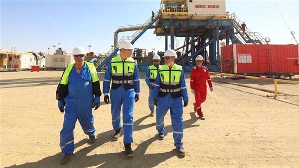 وزير البترول 