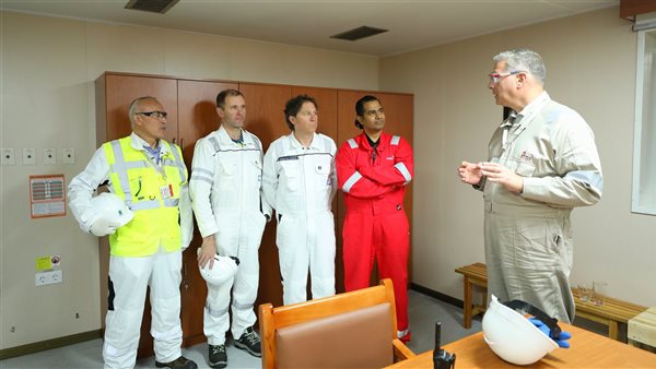 وزير البترول 