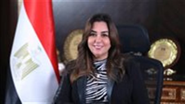 الدكتورة منال عوض