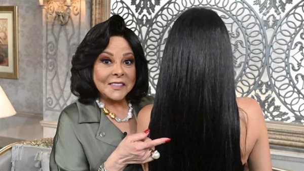 إسعاد يونس وضيفتها