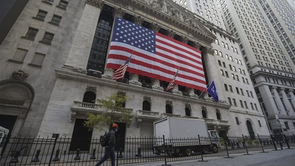 وول ستريت تستقر ترقّباً