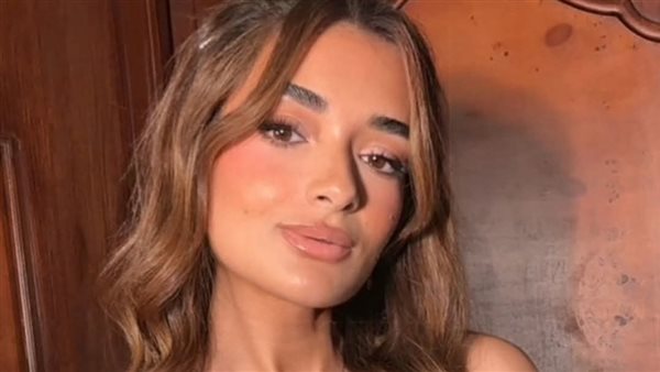 ملك أحمد زاهر 