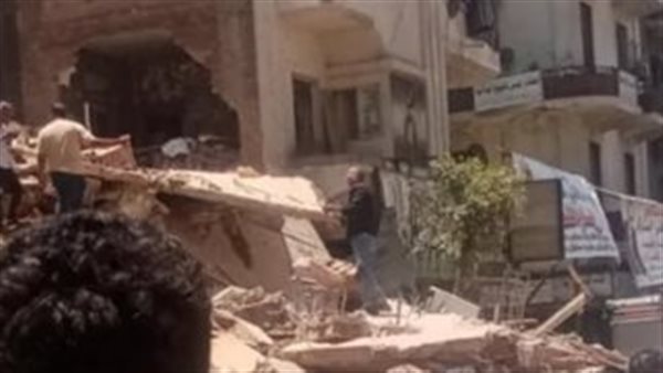 انهيار عقار في شبرا