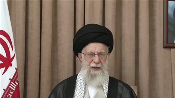 خامنئي يتهم الغرب