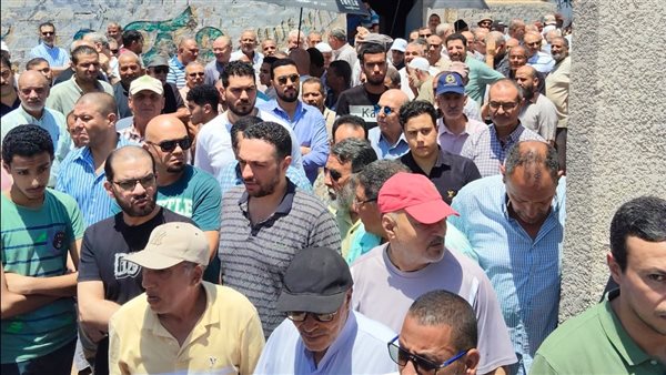 جنازة والدة الدكتور