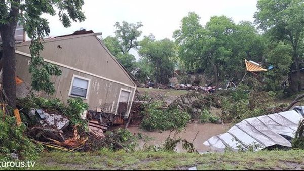 من فيضانات تكساس