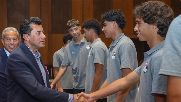 وزير الرياضة 