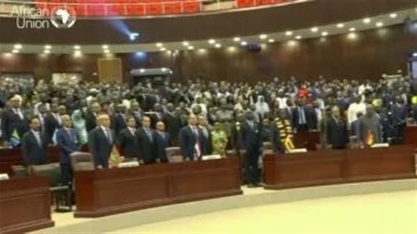 جانب من الحدث 