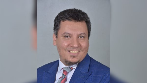 الدكتور أحمد يحي