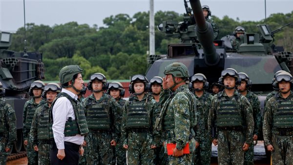 تايوان تستعرض عضلاتها